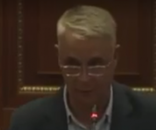 Fjalimi i parë i Bylbyl Sokolit në Kuvend, flet për sukseset e Kombëtares dhe nevojat e sportit kosovar [video]