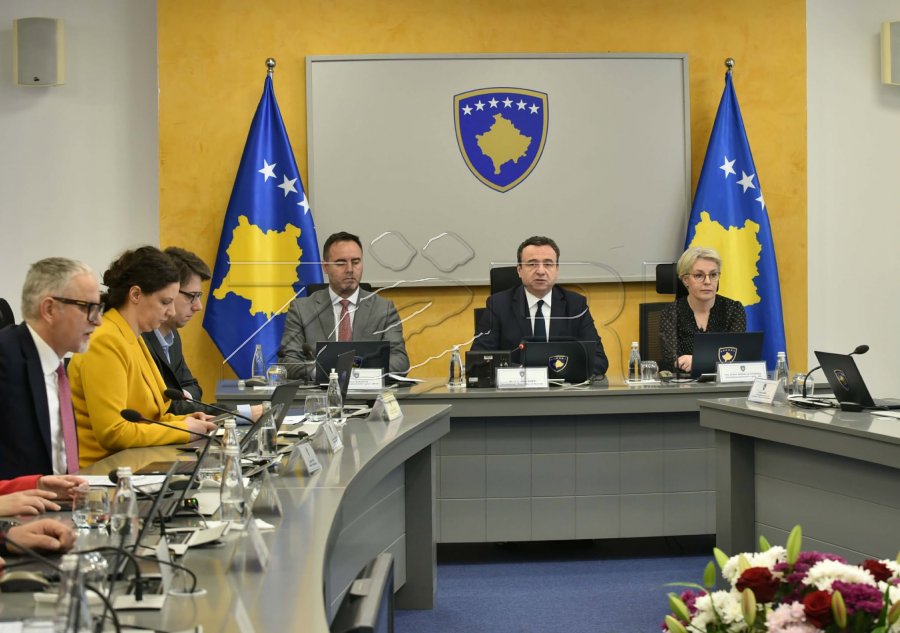 Qeveria miraton projektligjin për sigurimin e detyrueshëm të kujdesit shëndetësor