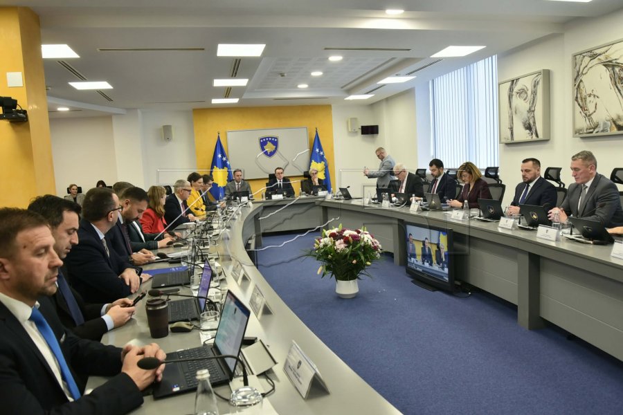 Nis mbledhja e Qeverisë  në shqyrtim projektligji për kontrollin e çmimeve