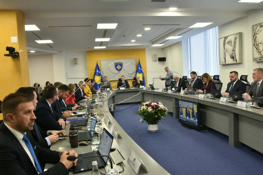 Votohet në qeveri projektligji për masat për produktet bazë në treg të destabilizuar