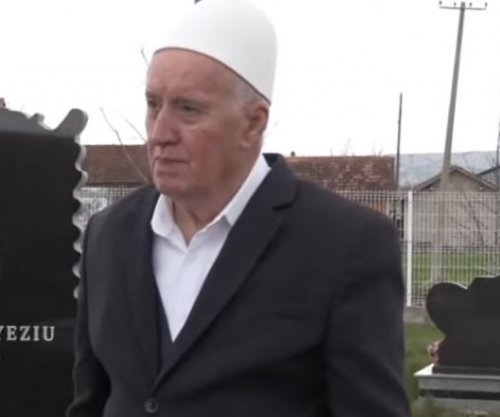 Flet babai i Mentor Kryeziut të vrarë në masakrën e Kralanit: Ma morën djalin nga dora [video]