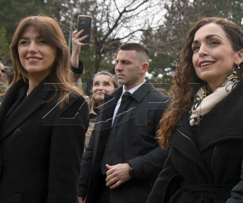 Osmani ia kalon sot zyrtarisht detyrën Albulena Haxhiut