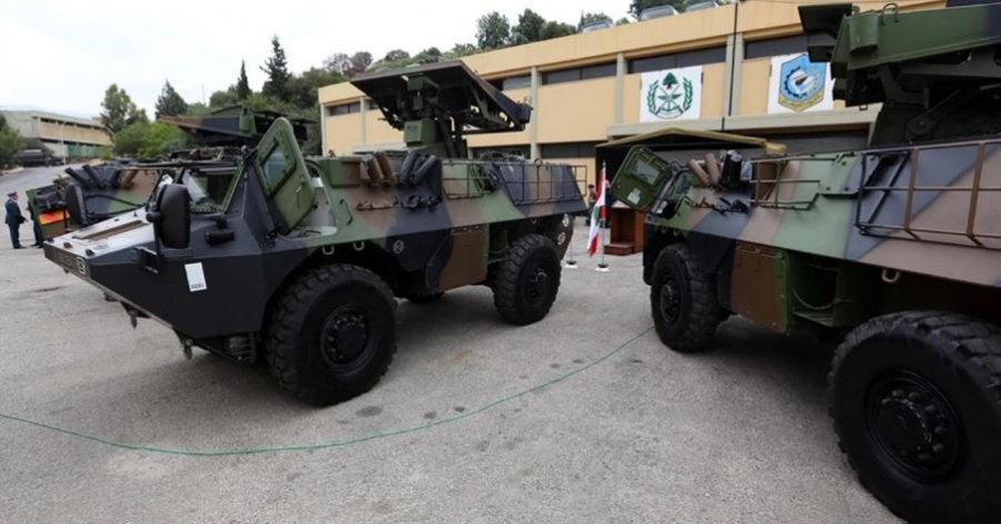 Franca i dorëzon Libanit 39 mjete të blinduara për forcimin e sigurisë