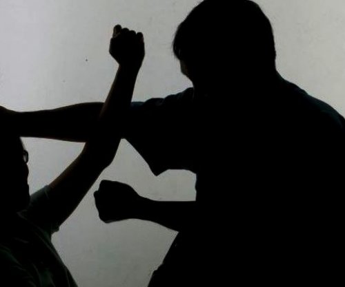 Arrestohen një burrë dhe një grua në Klinë, dyshohet se u rrahën mes vete