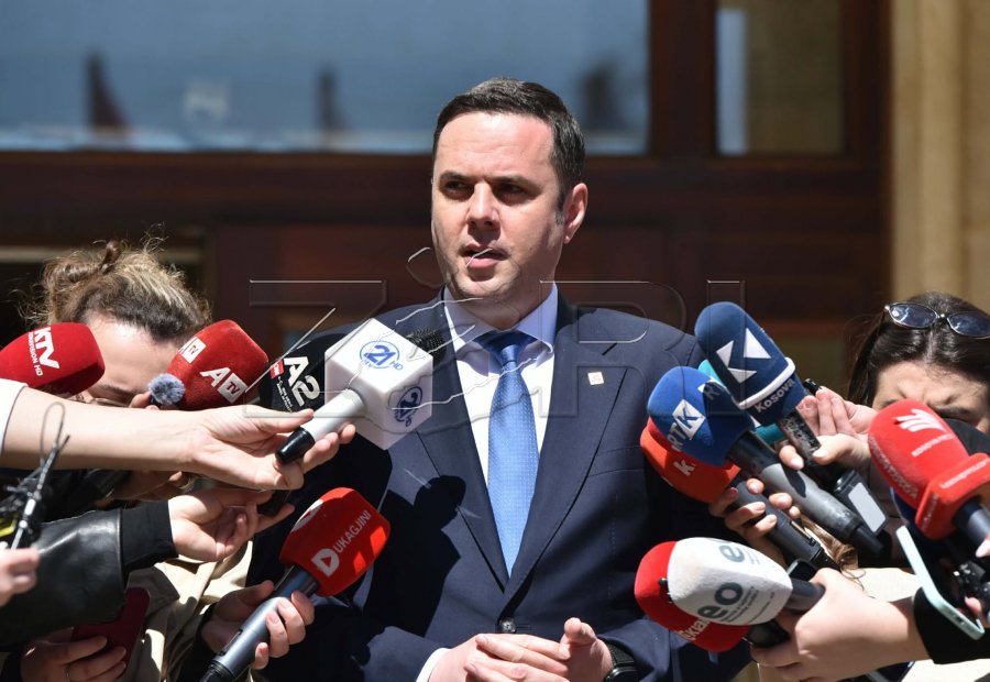 Abdixhiku pas takimit me Kurtin  Nëse s arrihet ndonjë marrëveshje për presidentin  zgjedhjet janë të pashmangshme