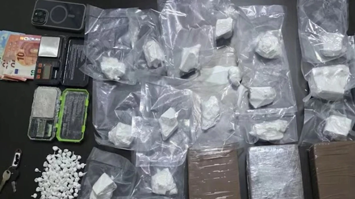  M kanë kapë tap tap   I akuzuari për 4 4 kg kokainë pranon fajësinë  dyshon se u tradhtua nga miqtë