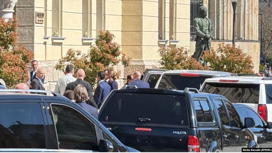 djali-i-trumpit-viziton-banjalluken