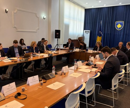 Projektligji për çmimet tavan: Qeveria synon stabilitet, opozita kërkon sqarime