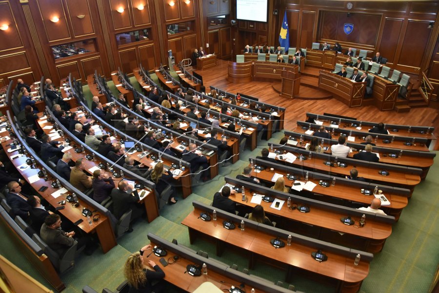 Të premten seanca e radhës: Partitë pa marrëveshje për presidentin dhe rezolutën për mbrojtjen e vlerave historike të luftës