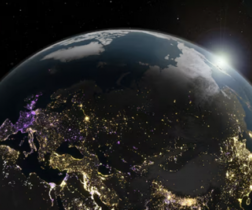Reuters: Të dhënat satelitore tregojnë se Toka po bëhet gjithnjë e më e ndritshme natën