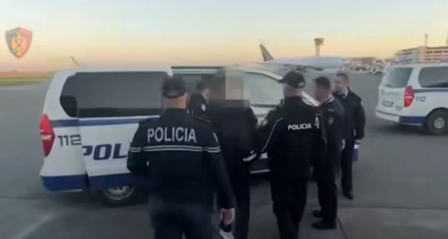 ekstradohet-nga-italia-49-vjecari-i-akuzuar-per-organizimin-e-vrasjes-se-tre-shqiptareve-video