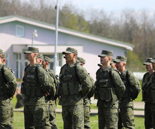 36 rekrutë nga komunitetet joshumicë i bashkohen FSK-së