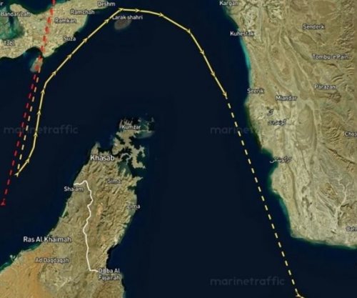 Anija e parë cisternë e naftës jo-iraniane kalon Ngushticën e Hormuzit