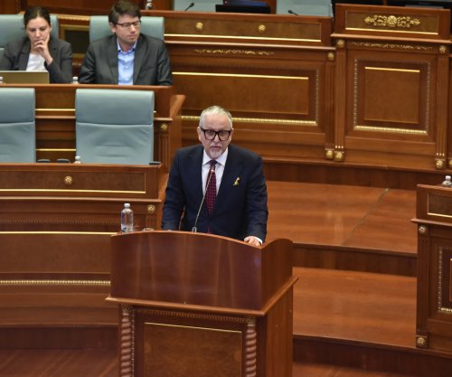 Vitia u përgjigjet kritikave të deputetes Kadrijaj: Në Klinikën Emergjente janë 25 krevate