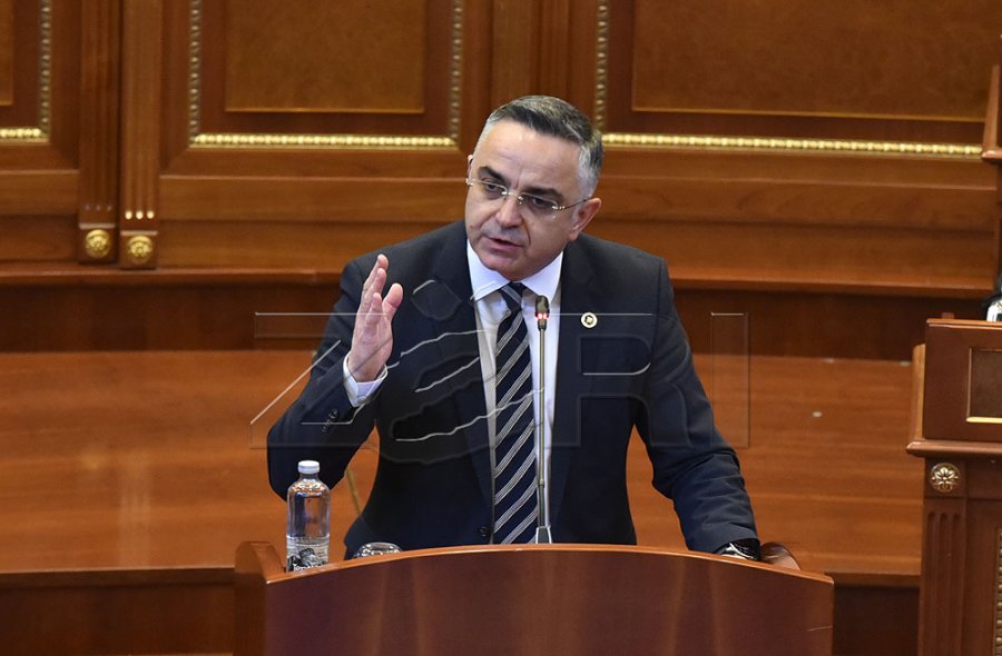 Tahiri LVV-së: Cila është urgjenca për këto projektligje? Po përgatiteni për zgjedhje
