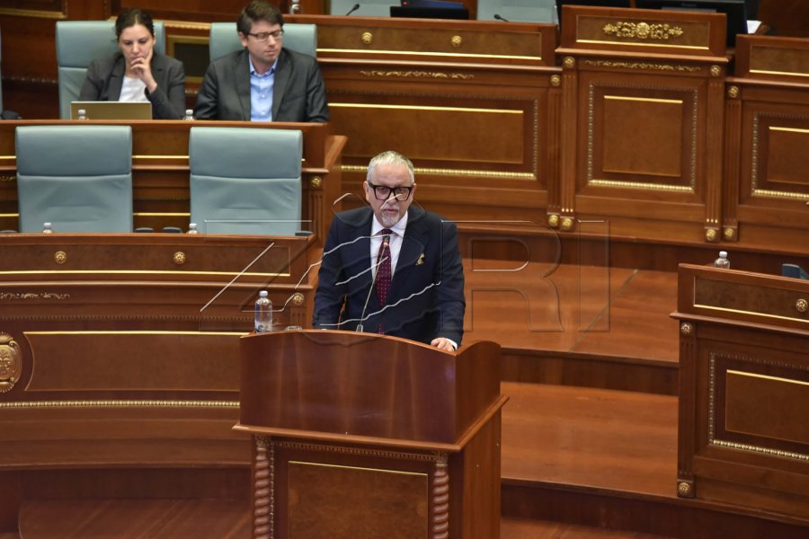 Vitia u përgjigjet kritikave të deputetes Kadrijaj  Në Klinikën Emergjente janë 25 krevate