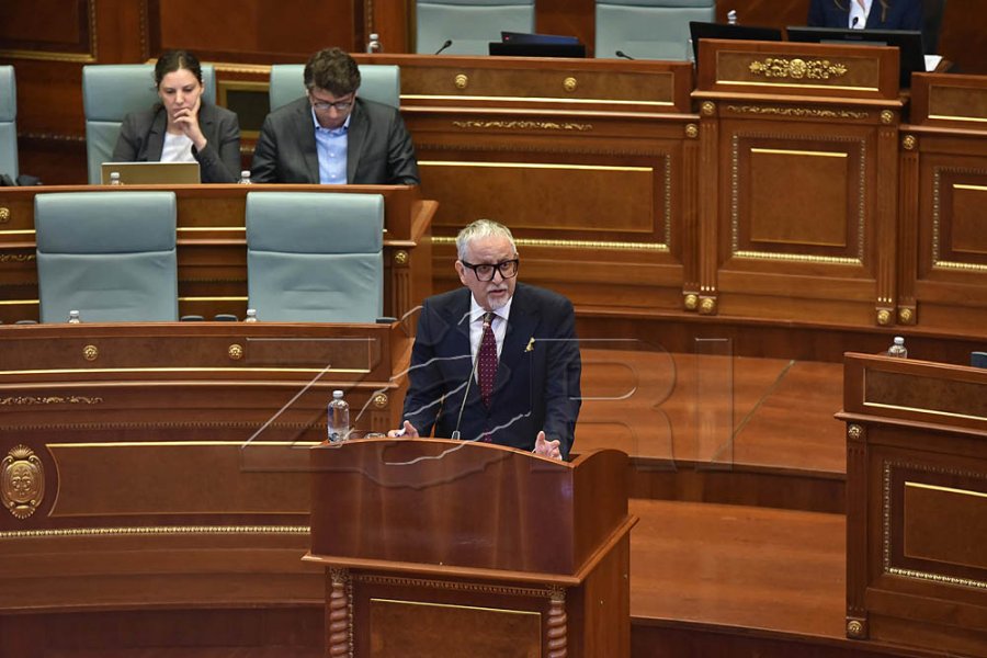  Vitia:Miratimi i projektligjit për sigurimin shëndetësor, hap i rëndësishëm