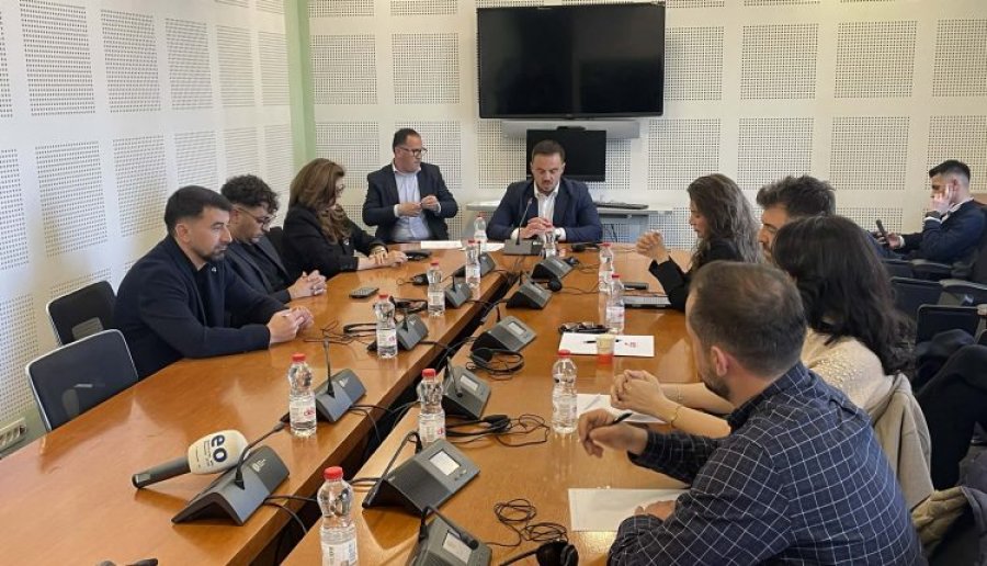 Komisioni Ad Hoc dështon të shqyrtojë listën e kandidatëve për anëtarë të KPM së