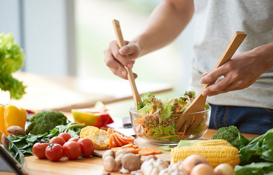 shmangni-tri-semundje-duke-ngrene-vakte-te-rregullta-ushqimore