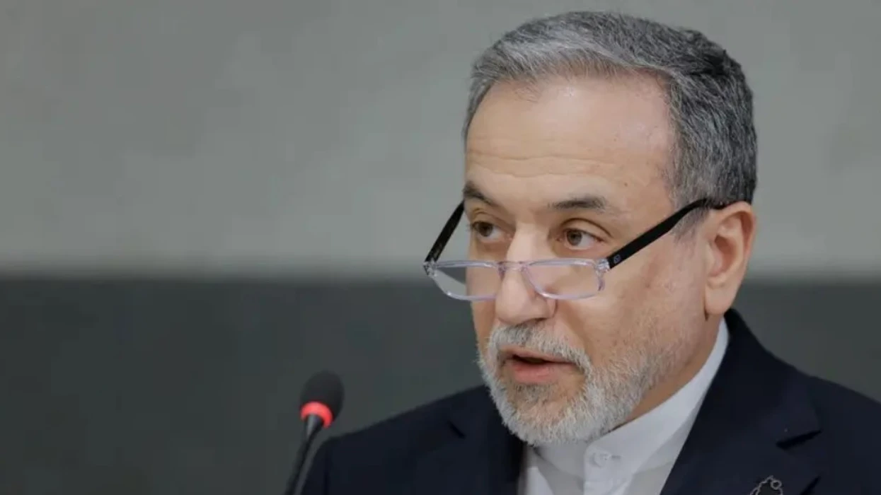 Irani thotë se ishte vetëm “pak centimetra larg” marrëveshjes me SHBA-në në Islamabad