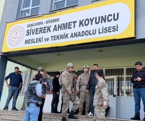 Të shtëna armësh në një shkollë në Turqi, raportohet për 16 të plagosur [video]