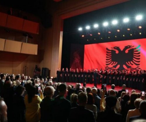 Rama ndan pamje nga Samiti i IV i Diasporës në Tiranë