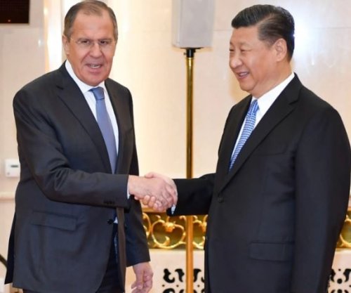 Xi Jinping pret Sergei Lavrov në Pekin, fokusi në Lindjen e Mesme dhe bashkëpunimi dypalësh [video]