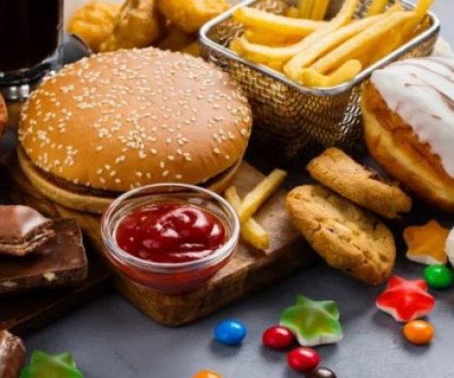 Ushqimet e shpejta ju shëndoshin dhe dëmtojnë trurin