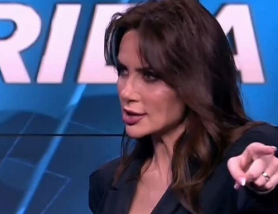  Atë gishtin fute    Grida humb qetësinë  nxjerr të ftuarin nga studio  video 