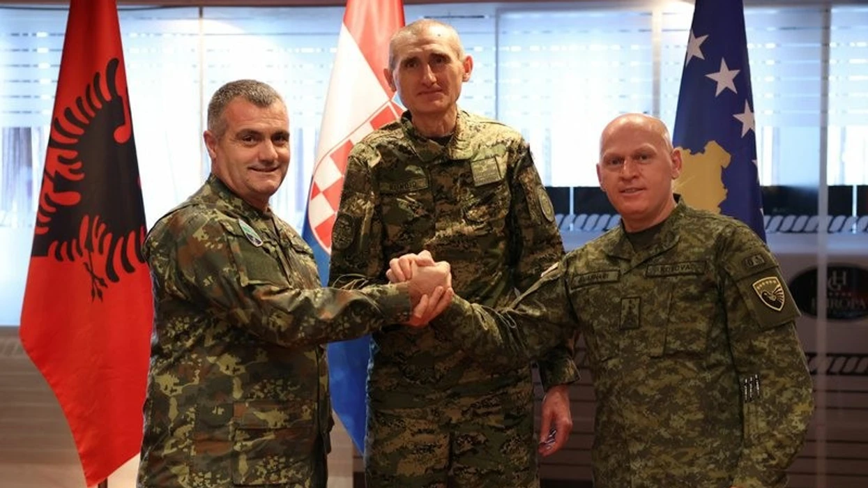 Çka nëse sulmohet Kosova   përgjigjen ministrat e mbrojtjes të Shqipërisë dhe Kroacisë