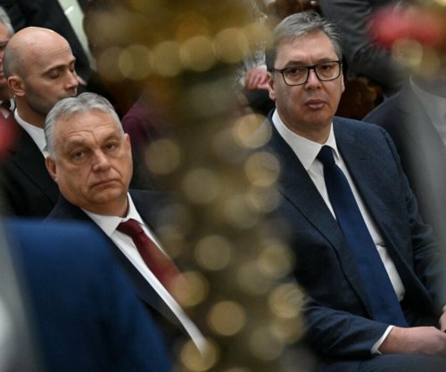 Janjiqi thirrje hetuesve evropianë: Hetojini marrëdhëniet e Vuçiqit me Orbanin