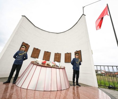 Kurti përkujton masakrën në Poklek: Drejtësia për viktimat mbetet kërkesë e pandërprerë