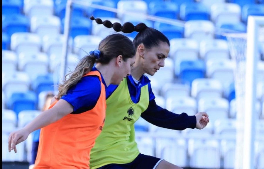 vajzat-e-kosoves-gati-per-ndeshjen-ndaj-bullgarise