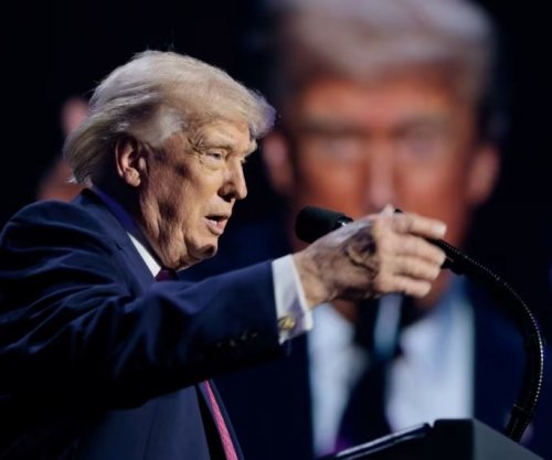 Trumpi nuk sheh “dallime të mëdha” me Iranin, Qalibaf e akuzon për “gënjeshtra”