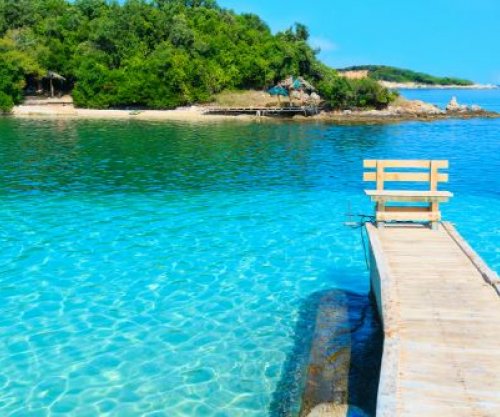 “Sikur Greqia, por më lirë”, BBC me artikull për bregdetin e Shqipërisë