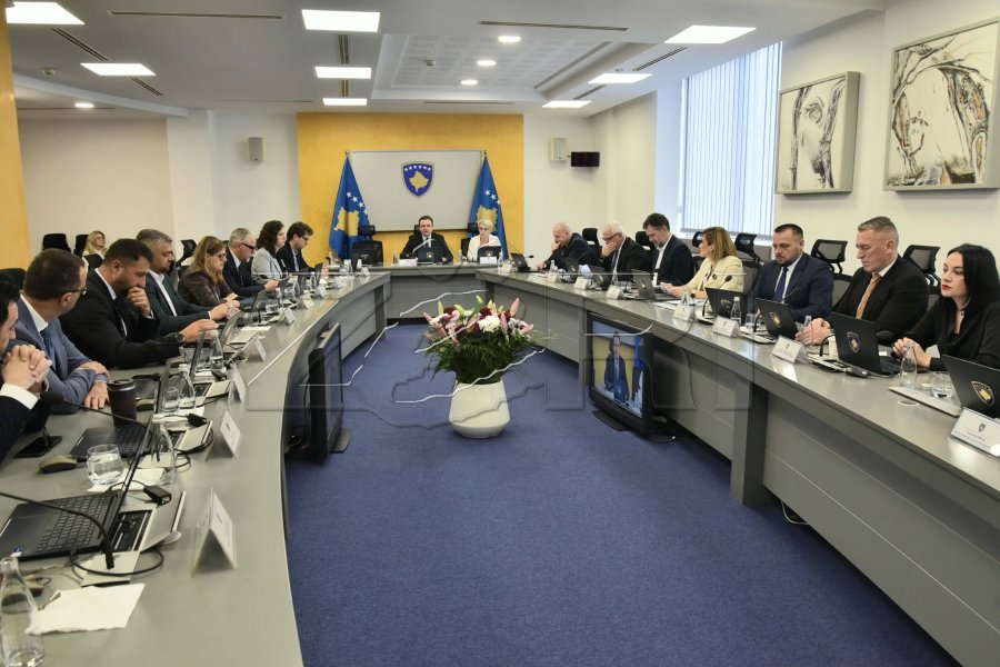 Qeveria e Kosovës zgjat afatin e strehimit për refugjatët dhe kategoritë e mbrojtura