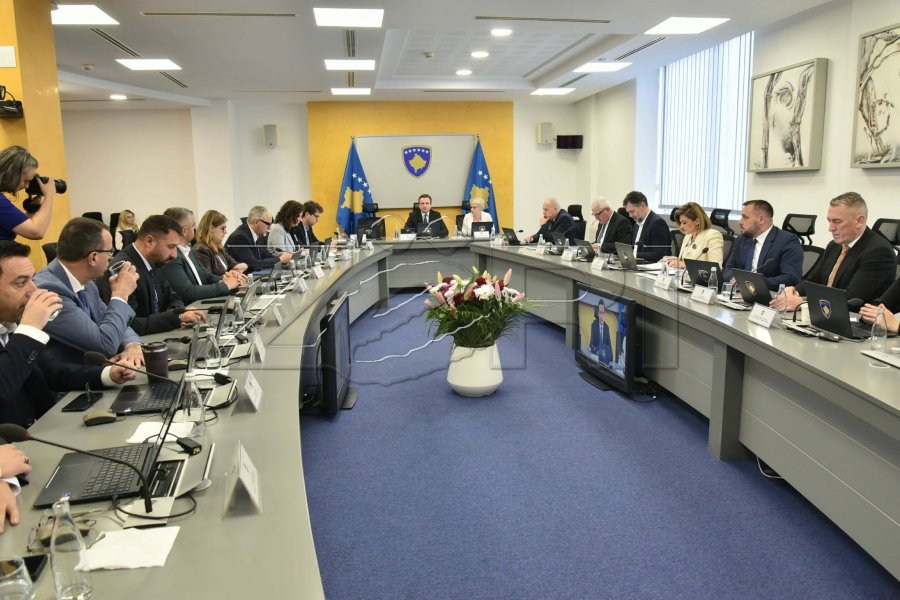 Qeveria zgjedh kryesuesin e Bordit të Telekomit