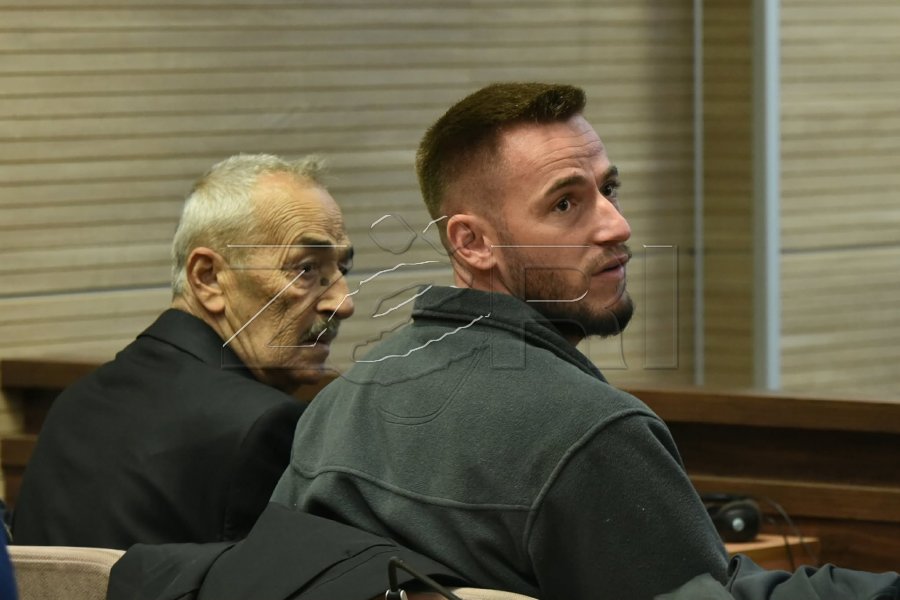 Familjarët e Liridona Ademajt të pranishëm në Gjykatë  pas pak vendimi për krimin makabër