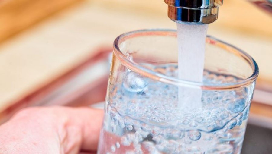 ja-cfare-mund-t-i-shkaktoni-trupit-tuaj-nese-nuk-konsumoni-uje