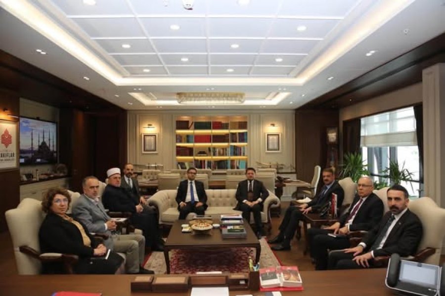 Tërnava në Ankara  Premtohen projekte të reja për restaurimin e xhamive në Kosovë