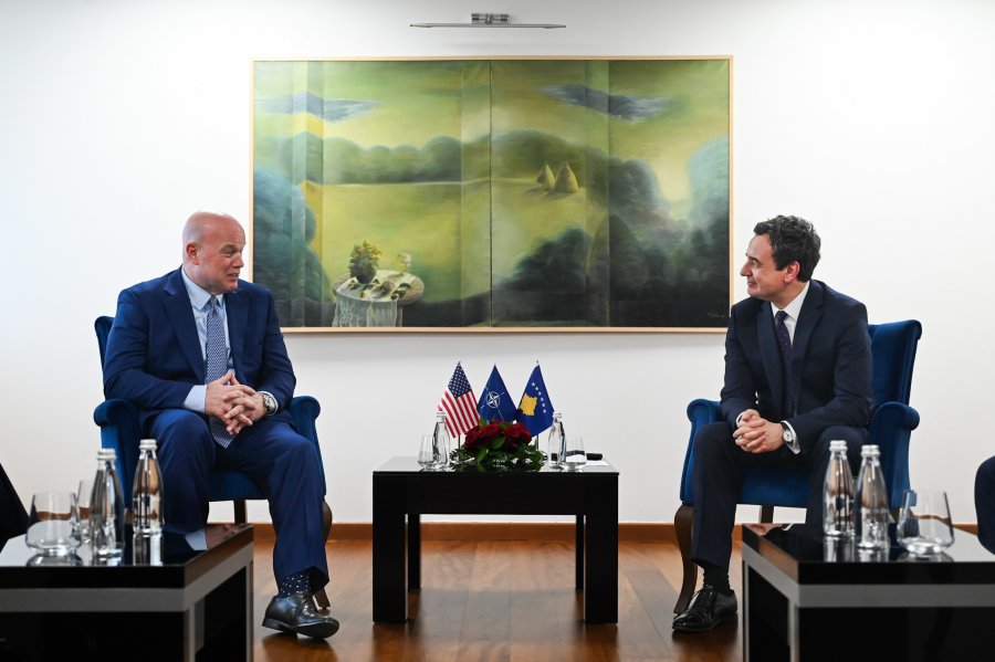 Kurti pas takimit me ambasadorin amerikan në NATO  Bashkëpunimi me SHBA në  kyç për sigurinë
