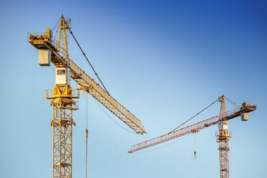 Vdes 19 vjeçari në Cyrih  u godit nga një pllakë betoni gjatë punimeve