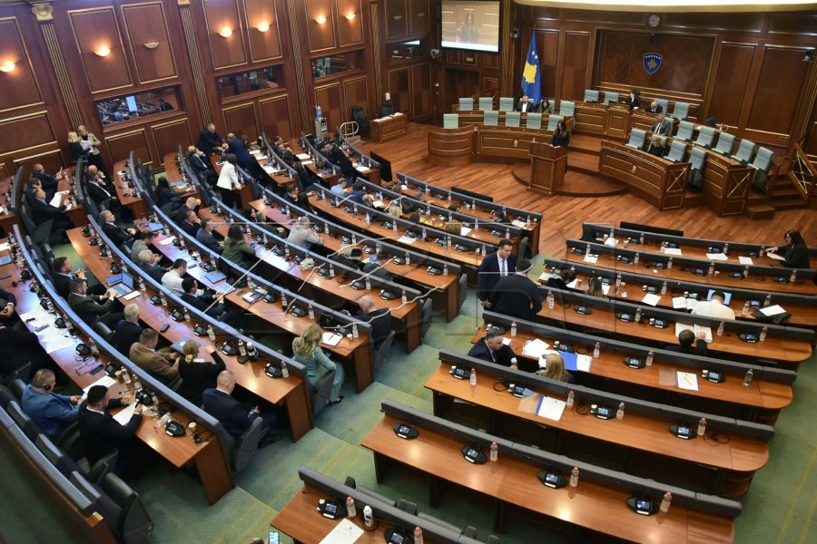 Kuvendi i voton anëtarët e Bordit të RTK së