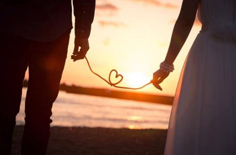 Pesë shtyllat e një marrëdhënie romantike dhe të qëndrueshme