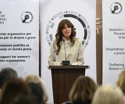 Gratë kontribuojnë për Kosovën çdo ditë, thotë Haxhiu