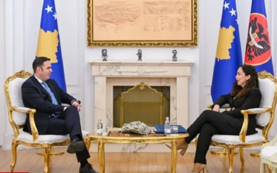 Abdixhiku takon Osmanin  mes diskutimeve çështja e presidentit