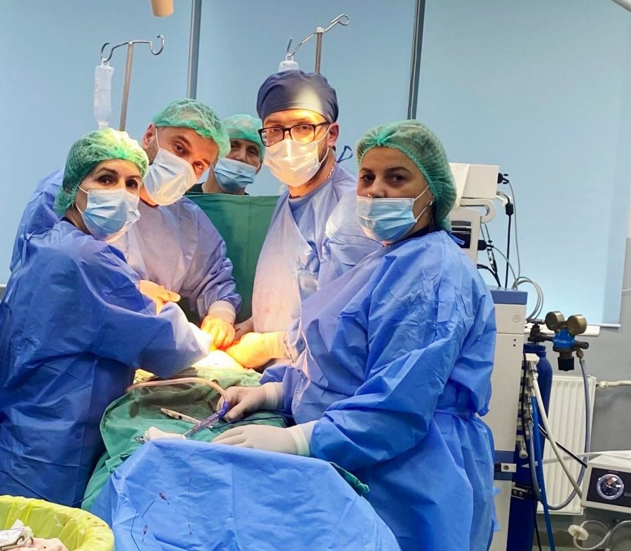 Në Spitalin e Mitrovicës kryhet me sukses një operacion për kancerin e vezoreve