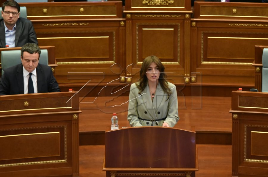 Haxhiu: Mungesa e opozitës shtyn vendin drejt një krize të panevojshme