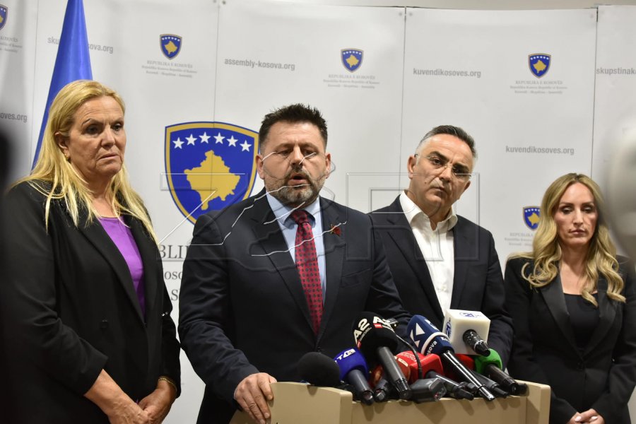 AAK  Kurti është i vogël për ta shkatërruar Kosovën  s do ta lejojmë