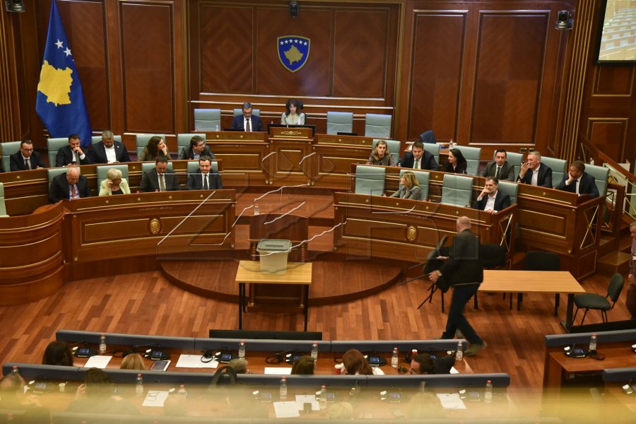 Vazhdon edhe sot seanca për presidentin  procesi po konsiderohet antikushtetues